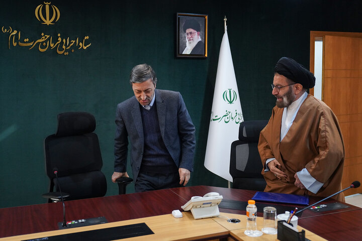 دیدار نماینده ولی فقیه و استاندار لرستان با رئیس ستاد اجرایی فرمان امام