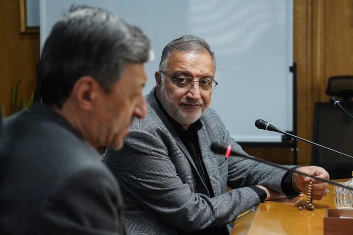 امضای توافق نامه همکاری مشترک ستاد اجرایی فرمان امام و شهرداری تهران