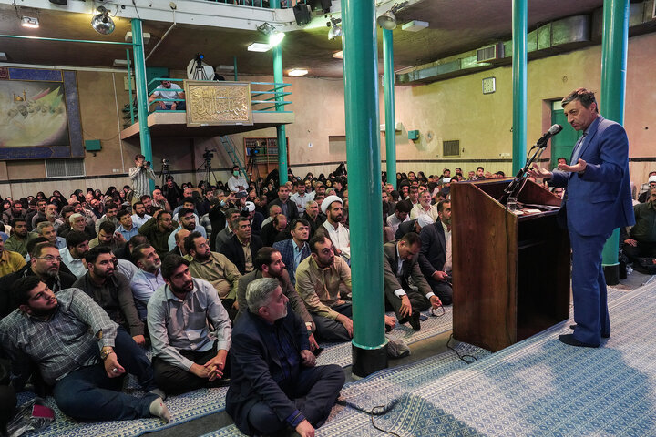 سخنرانی رئیس ستاد اجرایی فرمان امام در همایش «عهد خدمت»