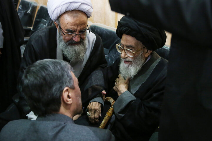 حضور رئیس ستاد اجرایی فرمان امام در مراسم گرامیداشت شهدای خدمت در تبریز