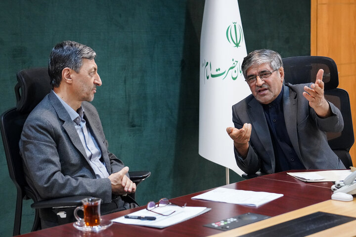 دیدار علی امامی‌راد نماینده مردم کوهدشت و رومشکان در مجلس شورای اسلامی با رئیس ستاد اجرایی فرمان امام