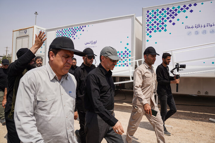 بازدید فتاح از روند خدمت‌رسانی ستاد اجرایی فرمان امام در مرز مهران