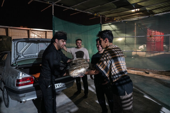 بازدید فتاح از روند خدمت‌رسانی ستاد اجرایی فرمان امام در مرز مهران