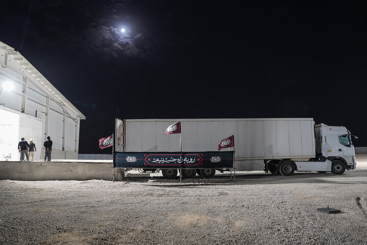 بازدید فتاح از روند خدمت‌رسانی ستاد اجرایی فرمان امام در مرز مهران