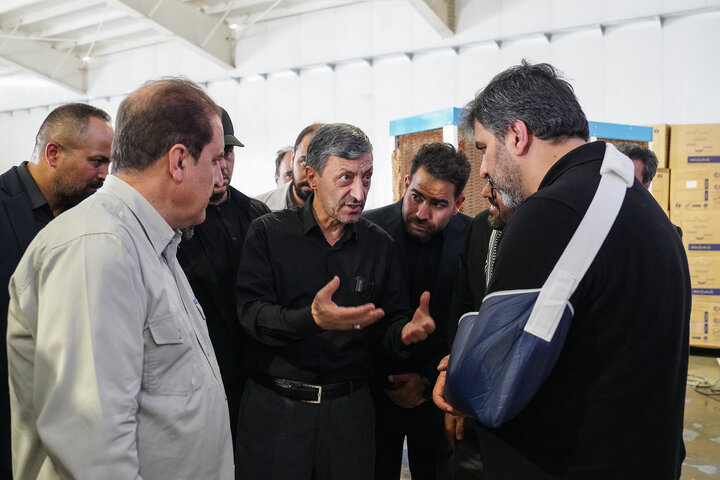 بازدید فتاح از روند خدمت‌رسانی ستاد اجرایی فرمان امام در مرز مهران