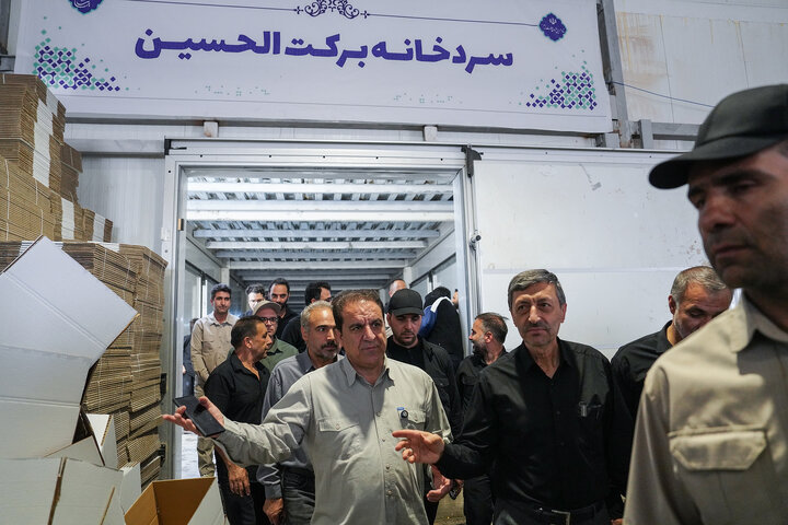 بازدید فتاح از روند خدمت‌رسانی ستاد اجرایی فرمان امام در مرز مهران