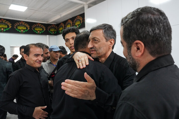 بازدید فتاح از روند خدمت‌رسانی ستاد اجرایی فرمان امام در مرز مهران