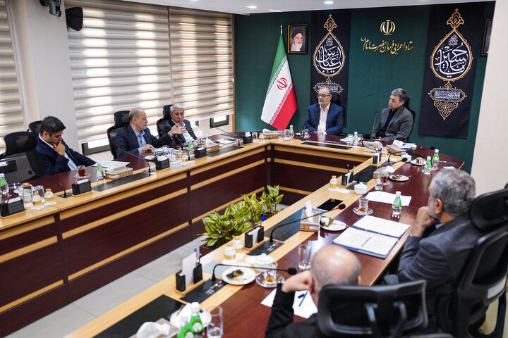 دیدار رئیس صندوق توسعه ملی با رئیس ستاد اجرایی فرمان امام