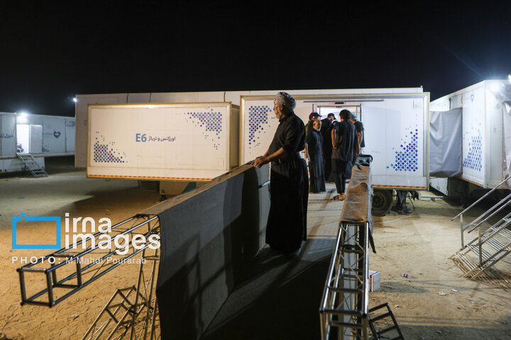 از نگاه رسانه/ خدمت‌رسانی بیمارستان سیار برکت در عمود ۹۸۹ به زائران اربعین حسینی