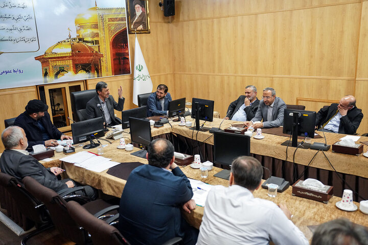 جلسه هیئت مدیره سازمان اموال و املاک با حضور رئیس ستاد اجرایی فرمان امام