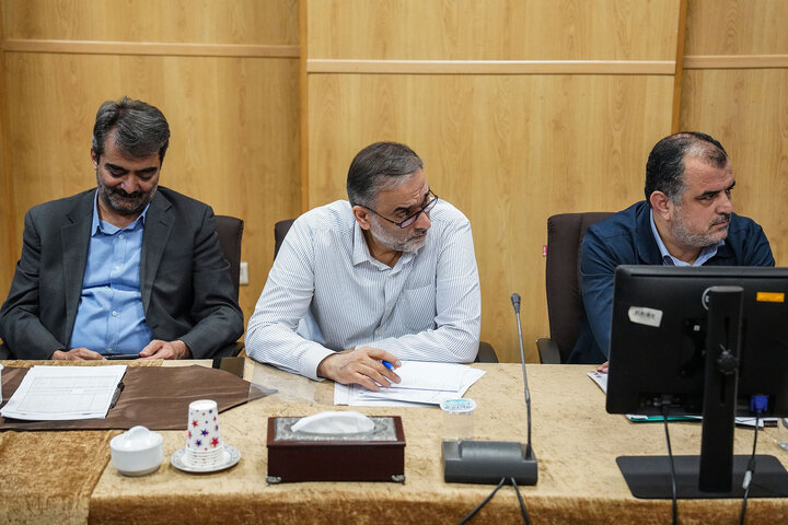 جلسه هیئت مدیره سازمان اموال و املاک با حضور رئیس ستاد اجرایی فرمان امام