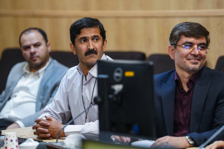 جلسه هیئت مدیره سازمان اموال و املاک با حضور رئیس ستاد اجرایی فرمان امام