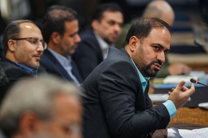 جلسه هیئت مدیره سازمان اموال و املاک با حضور رئیس ستاد اجرایی فرمان امام