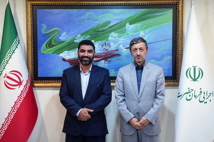 دیدار احمد راستینه نماینده مردم شهرکرد، بن و سامان در مجلس شورای اسلامی با رئیس ستاد اجرایی فرمان امام