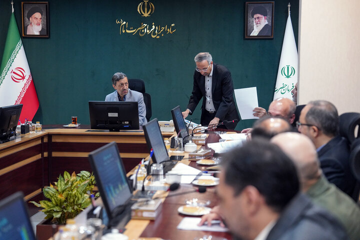 بررسی عملکرد شرکت فولاد شهید جهان‌آرا