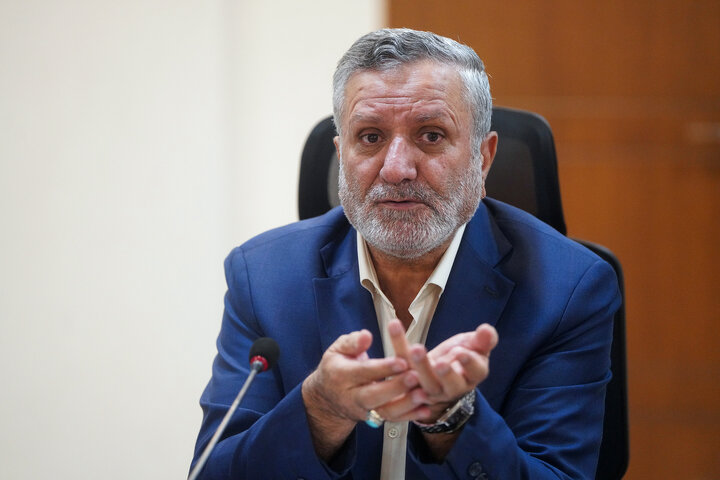 بررسی عملکرد شرکت‌های تولید نیروی برق آبادان و اروند