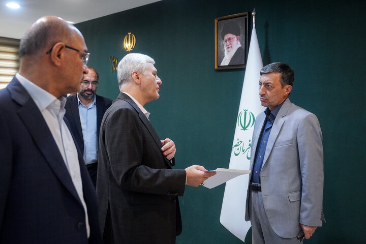 بررسی عملکرد شرکت‌های تولید نیروی برق آبادان و اروند