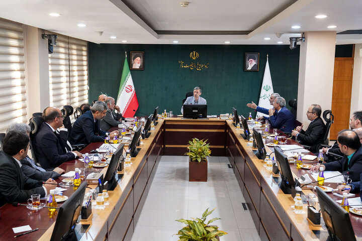 بررسی عملکرد کاغذ سبز خوزستان و قند شهدای دزفول