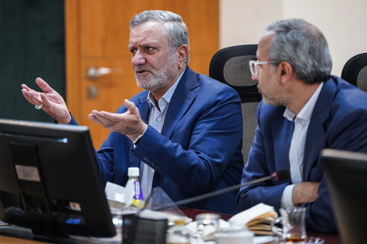 بررسی عملکرد کاغذ سبز خوزستان و قند شهدای دزفول