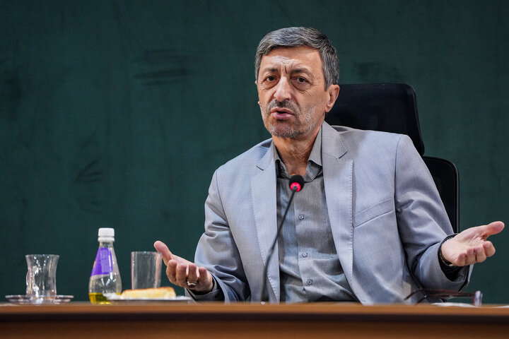 بررسی عملکرد کاغذ سبز خوزستان و قند شهدای دزفول