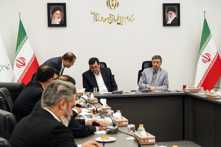 دیدار وزیر ورزش و جوانان با رئیس ستاد اجرایی فرمان امام