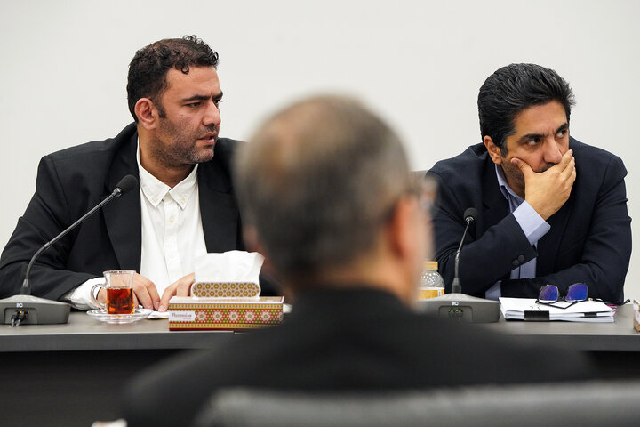 دیدار وزیر ورزش و جوانان با رئیس ستاد اجرایی فرمان امام