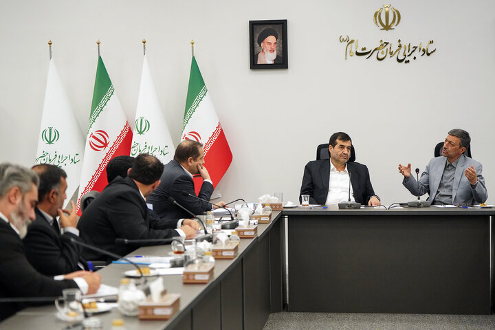 دیدار وزیر ورزش و جوانان با رئیس ستاد اجرایی فرمان امام