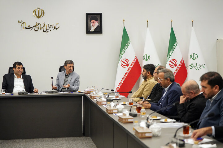 دیدار وزیر ورزش و جوانان با رئیس ستاد اجرایی فرمان امام