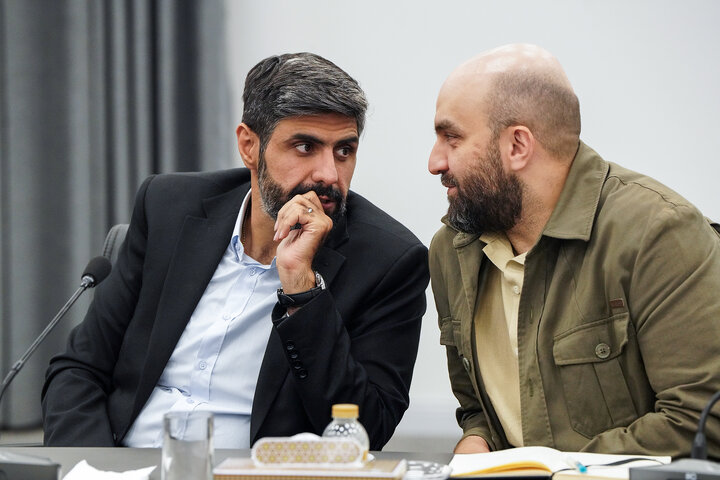 دیدار وزیر ورزش و جوانان با رئیس ستاد اجرایی فرمان امام