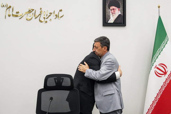 دیدار وزیر ورزش و جوانان با رئیس ستاد اجرایی فرمان امام