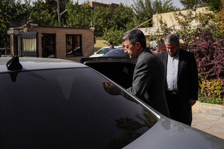 بررسی ‌طرح‌های موسسه دانش بنیان برکت با حضور رئیس ستاد اجرایی فرمان امام