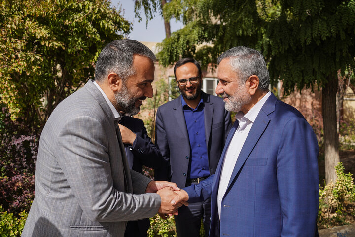 بررسی ‌طرح‌های موسسه دانش بنیان برکت با حضور رئیس ستاد اجرایی فرمان امام