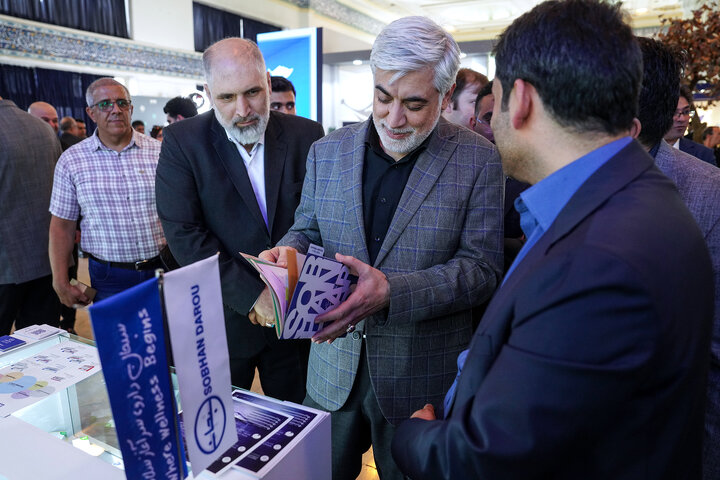 حضور گروه سلامت و دارویی برکت در دهمین نمایشگاه ایران فارما