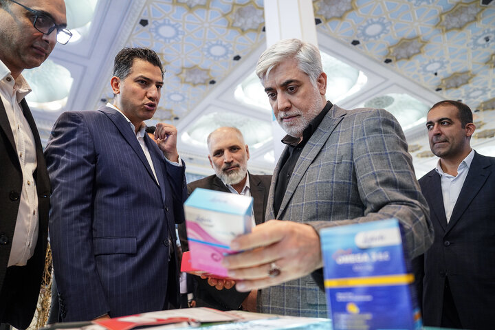 حضور گروه سلامت و دارویی برکت در دهمین نمایشگاه ایران فارما