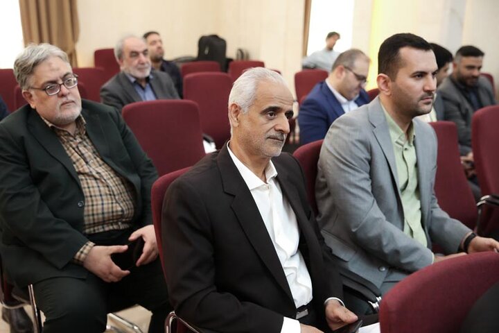 نشست هماهنگی مدیران عامل شرکت‌های تابعه ستاد برای شرکت در هشتمین دوره جایزه ملی تعالی و پیشرفت