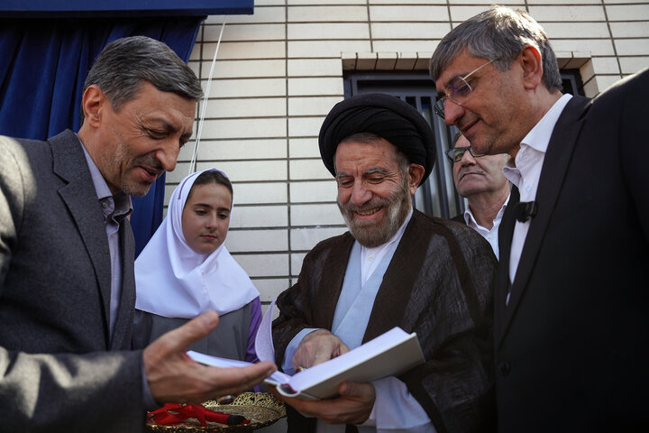 جشن پایان مدارس کانکسی ایران با حضور رئیس ستاد اجرایی فرمان امام و وزیر آموزش و پرورش