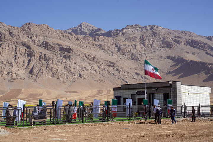 تیزر/ پایان مدارس کانکسی با بیش از ۱۰ دانش آموز