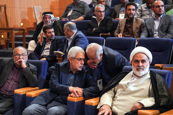 آیین تکریم از خادمان اربعین حسینی