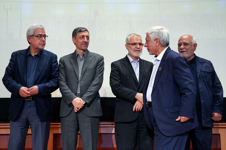 آیین تکریم از خادمان اربعین حسینی