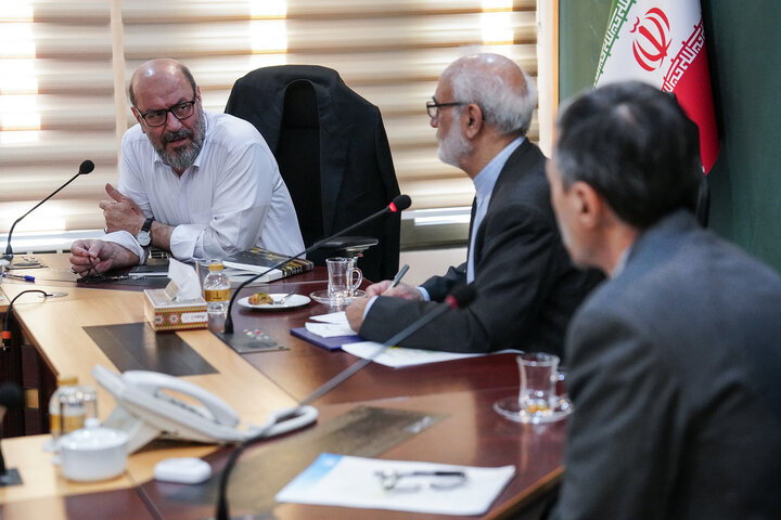 جلسه روسای نهادهای انقلاب اسلامی به میزبانی ستاد اجرایی فرمان امام