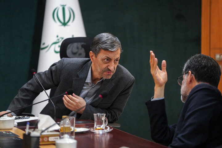 جلسه روسای نهادهای انقلاب اسلامی به میزبانی ستاد اجرایی فرمان امام