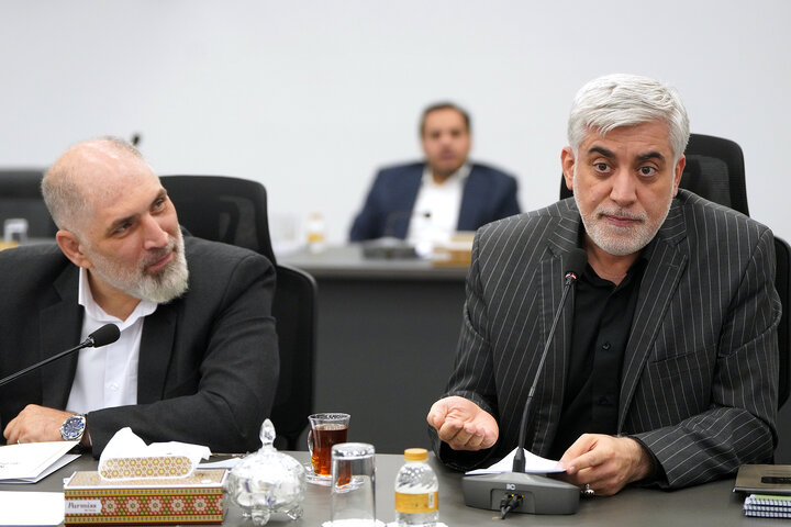 نشست تخصصی مدیران گروه سلامت و دارویی برکت