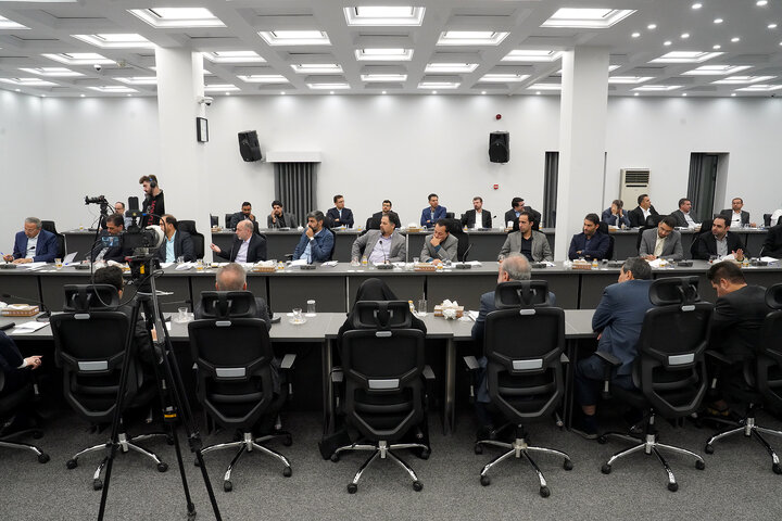 نشست تخصصی مدیران گروه سلامت و دارویی برکت