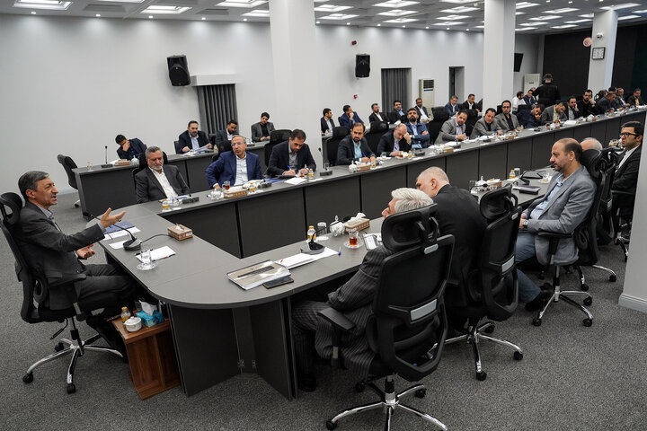 نشست تخصصی مدیران گروه سلامت و دارویی برکت