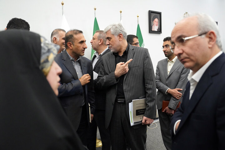 نشست تخصصی مدیران گروه سلامت و دارویی برکت