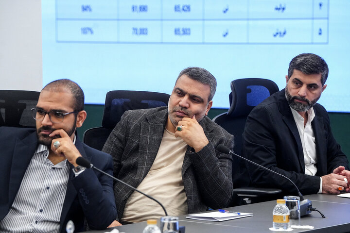 نشست تخصصی مدیران گروه توسعه صنعت معدن تدبیر