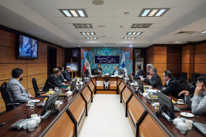 دیدار رئیس ستاد اجرایی فرمان امام با رئیس جدید دانشگاه آزاد