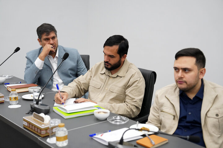 نشست تخصصی مدیران بنیاد برکت