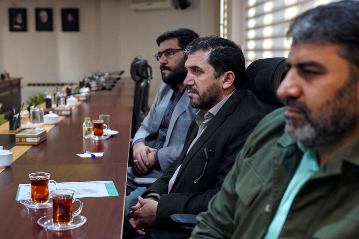 دیدار تعدادی از نمایندگان مجلس با رئیس ستاد اجرایی فرمان امام