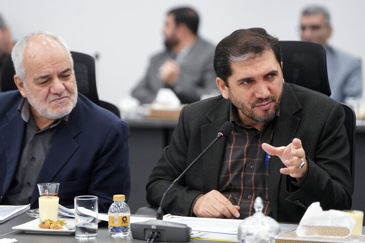 نشست تخصصی مدیران سازمان اموال و املاکِ ستاد اجرایی فرمان امام